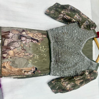 chinon-crepe-designer-saree-001