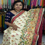 Kashmiri Emporium:-Um2