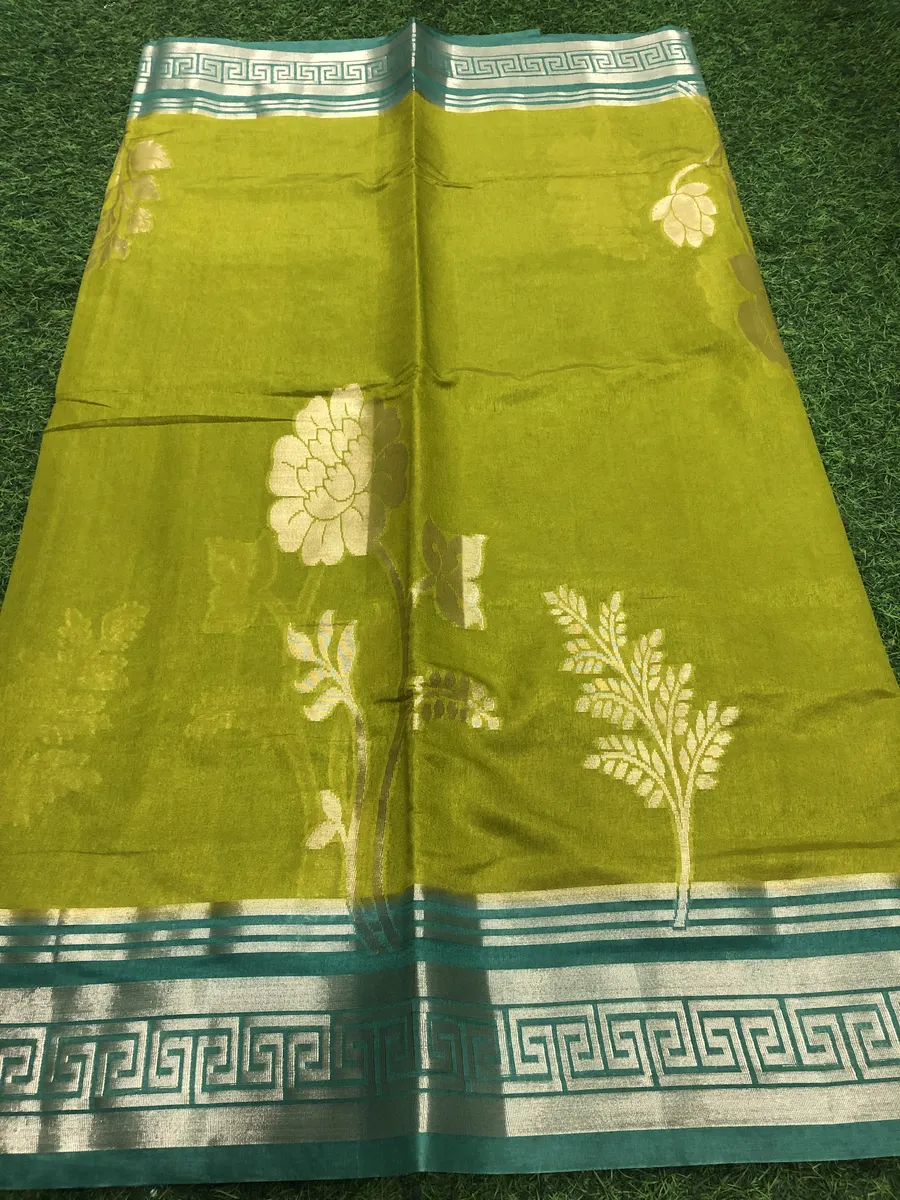 Clearance sale Benarasi Saree