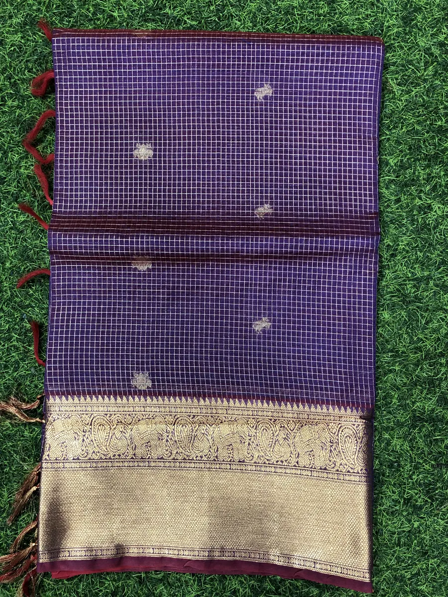 Clearance Sale Vintage Checks Saree