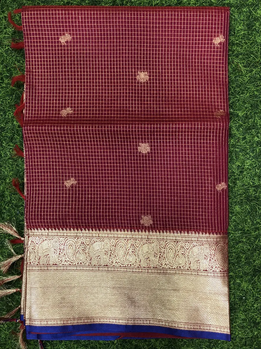 Clearance Sale Vintage Checks Saree