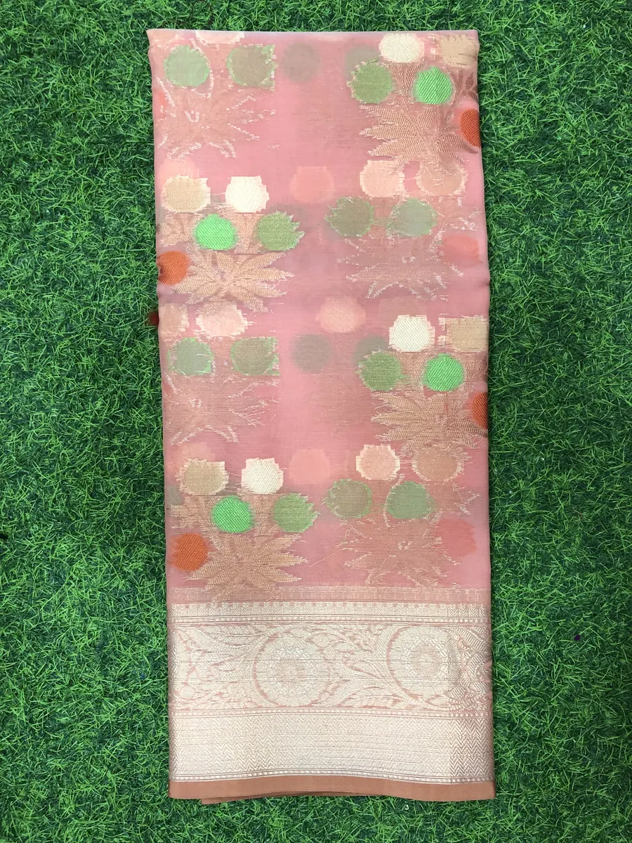 Weaving mistake saree
