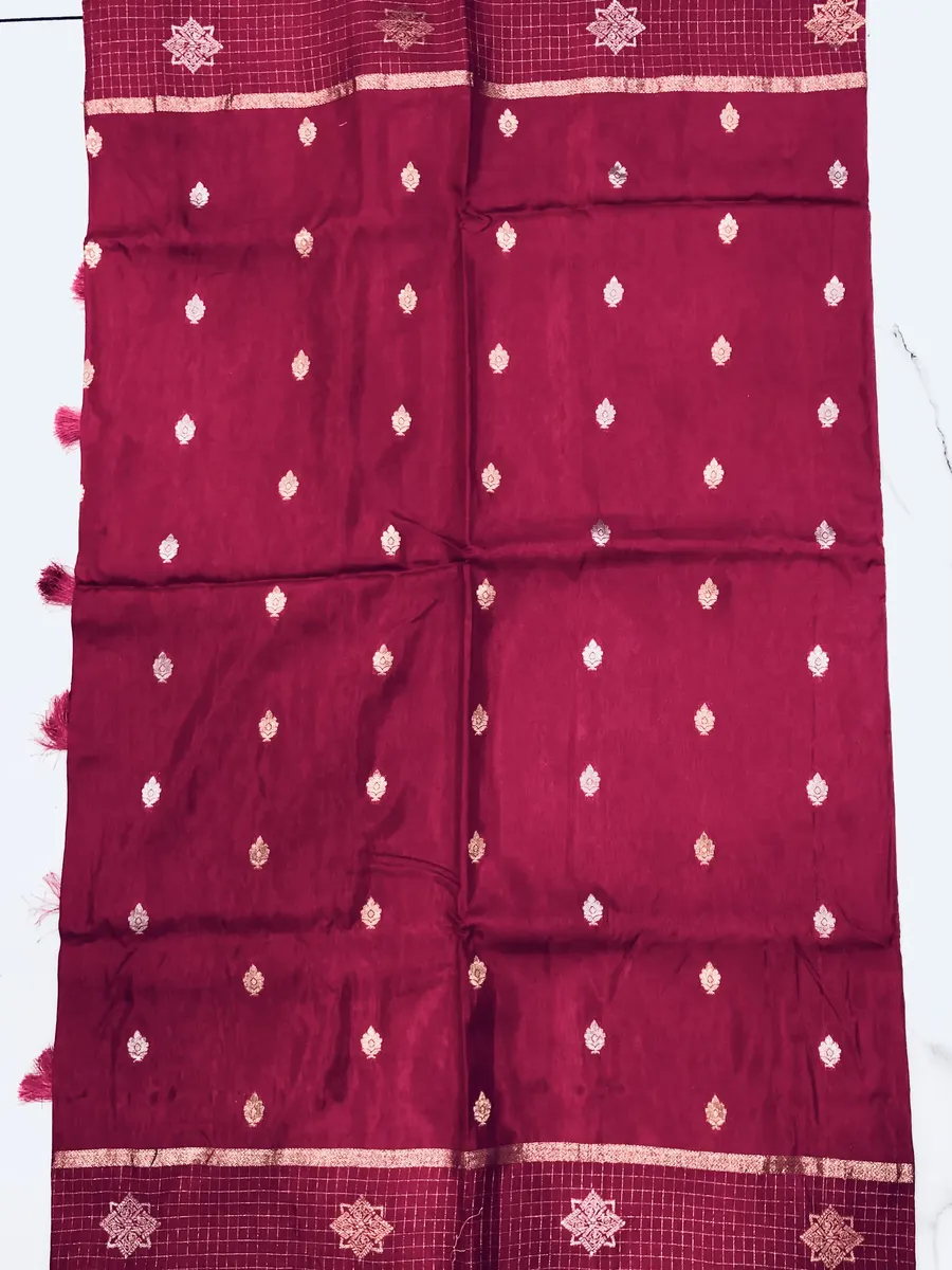 Mix lot sarees