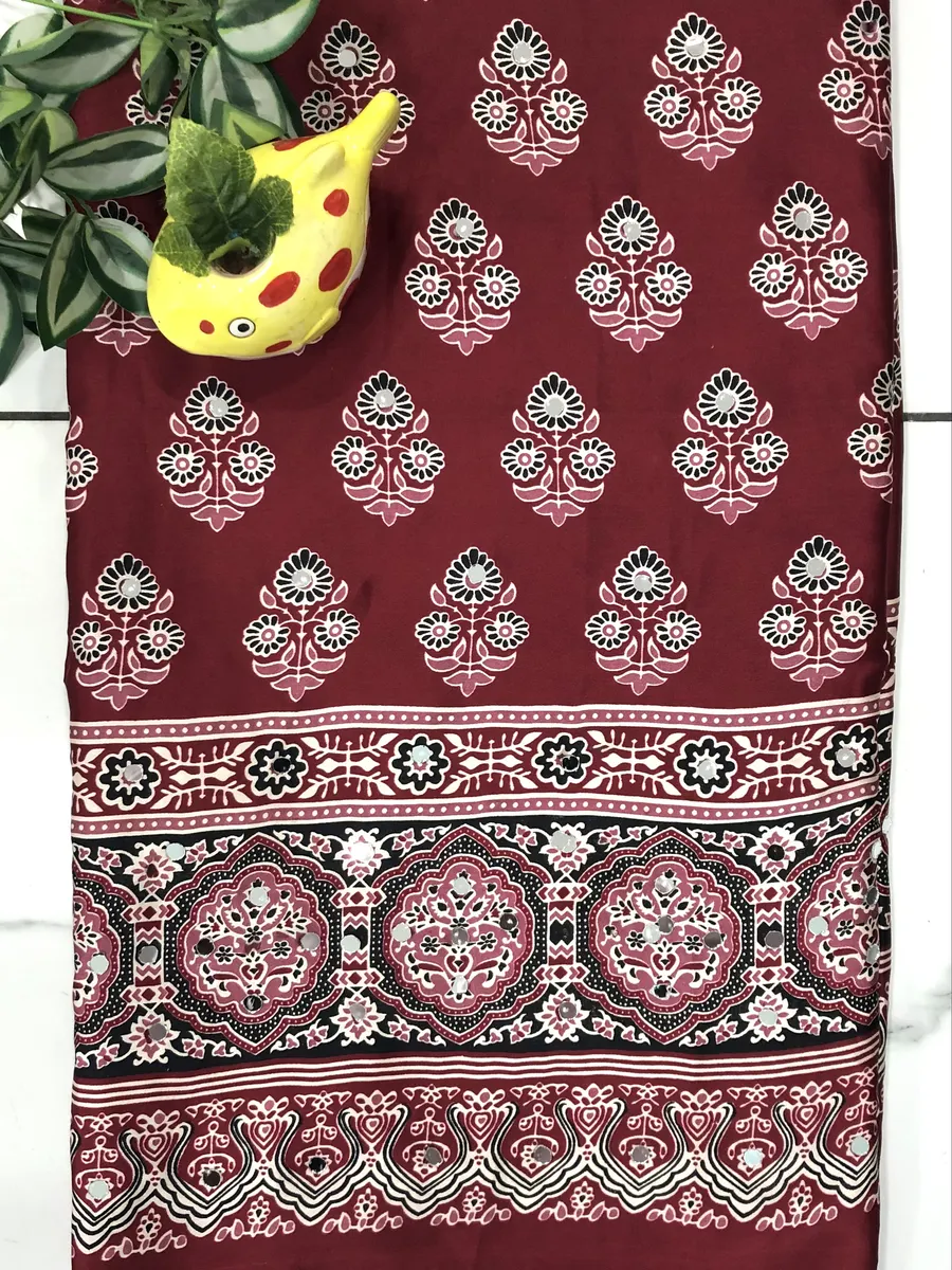 Model Silk Azhrakh With Mirror Work sarees