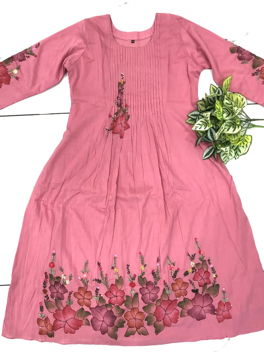 Malchanderi Tops