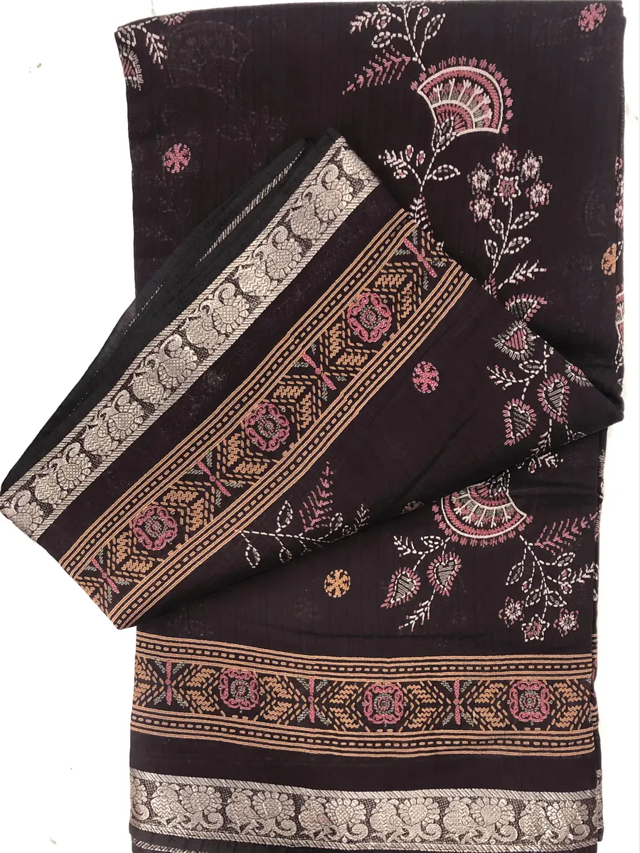 Munga Checks Sarees