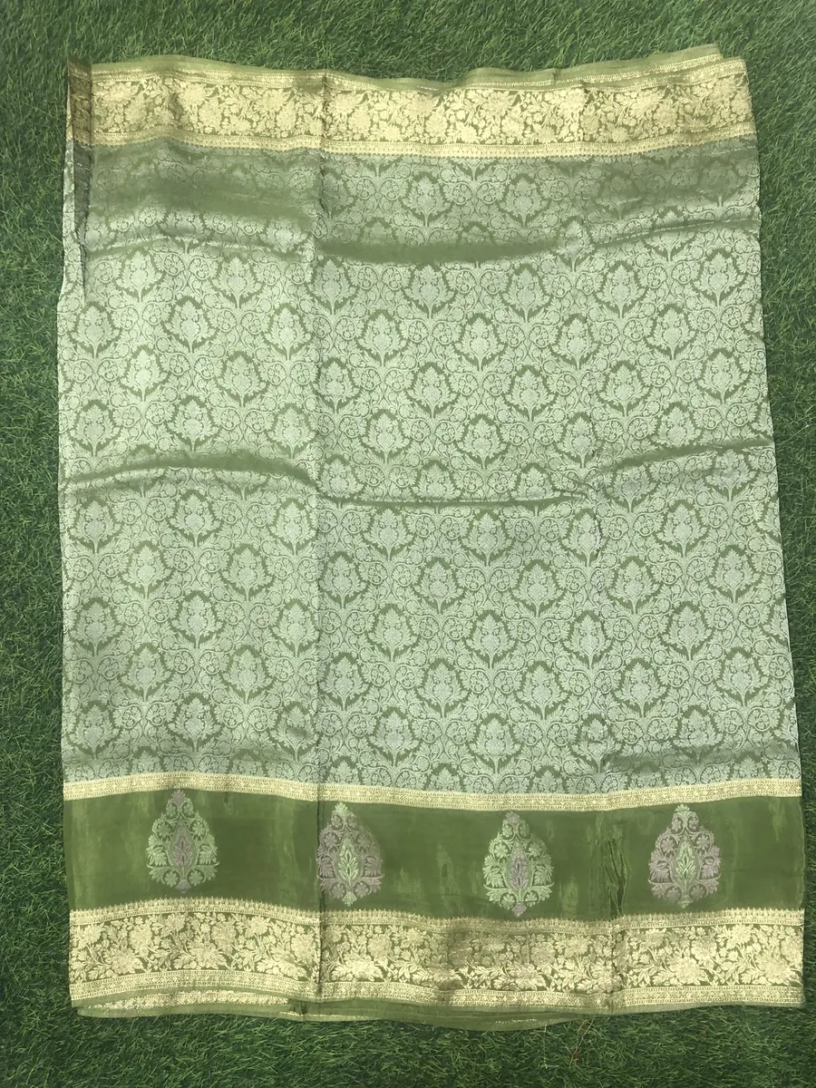 Benarasi Tissue Brocade Saree
